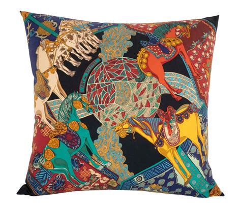 Hermes pillow patterns